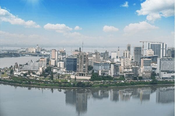 Métro d’Abidjan: Paris n’a pas fait un «cadeau» de 23 Mds F