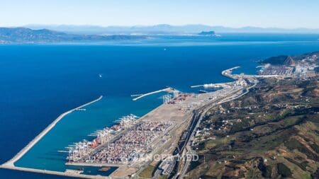 Port Tanger Med : Plus de 11 millions de conteneurs en 2025