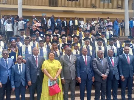 Programme GPE-Abidjan: remise de diplômes à 49 auditeurs