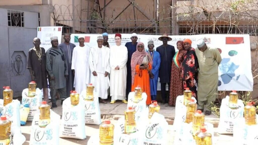 FM6OA : aide alimentaire pour le Ramadan au Mali et au Gabon