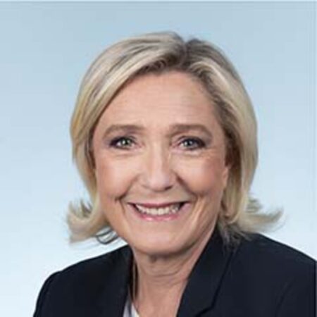 Marine Le Pen en visite au Tchad