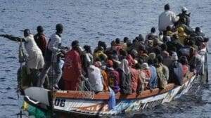 Mauritanie : 223 migrants interceptés à bord d’un bateau
