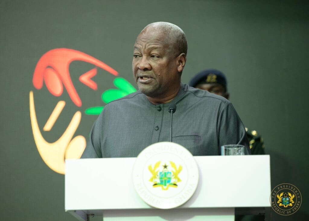 Ghana : Mahama lance un programme d’un million de codeurs