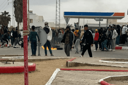 Tunisie : vive émotion après la mort de trois lycéens à Mazzouna