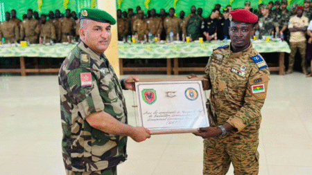 Burkina Faso : 200 parachutistes formés avec l’appui du Maroc