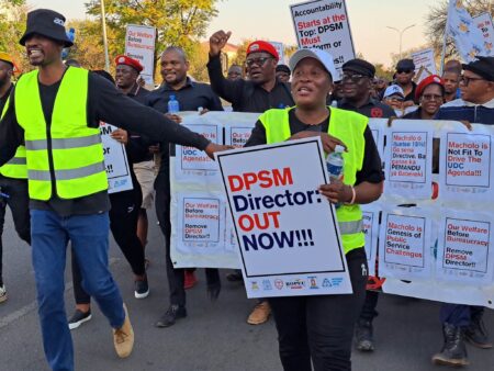 Botswana : colère contre le gel des salaires