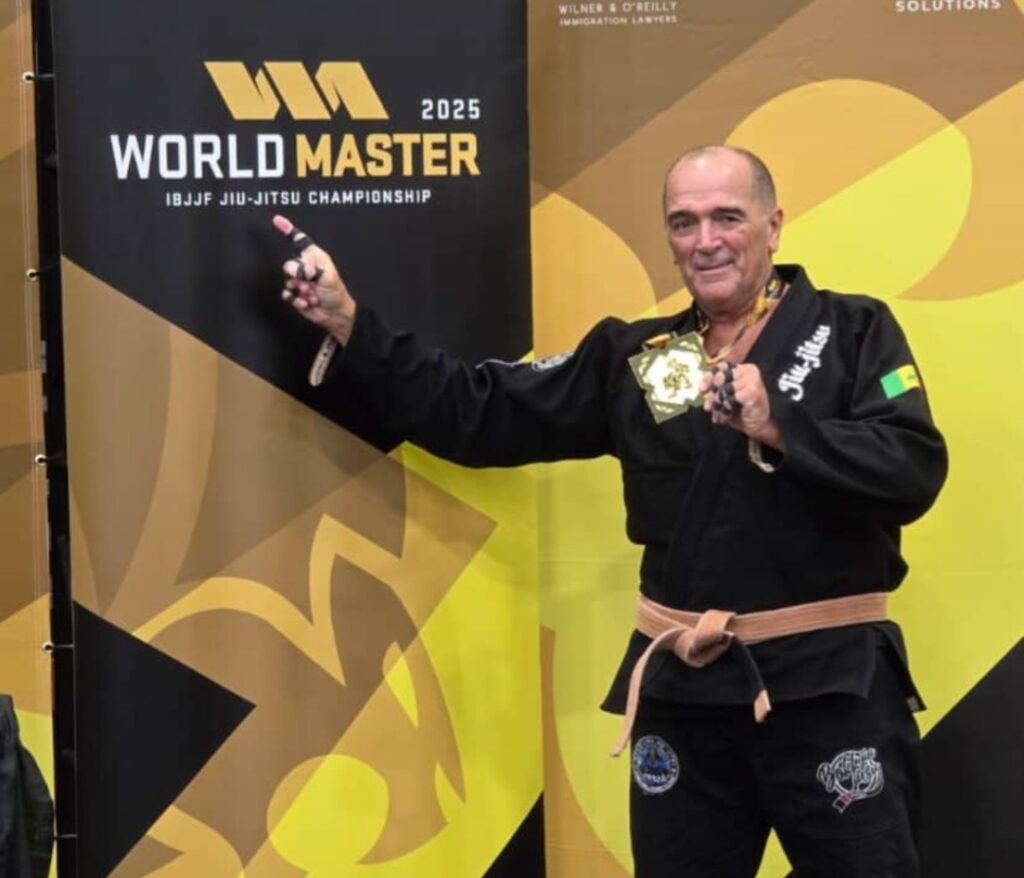 Sénégal : «Dadou» sacré champion du monde de jiu-jitsu à 65 ans