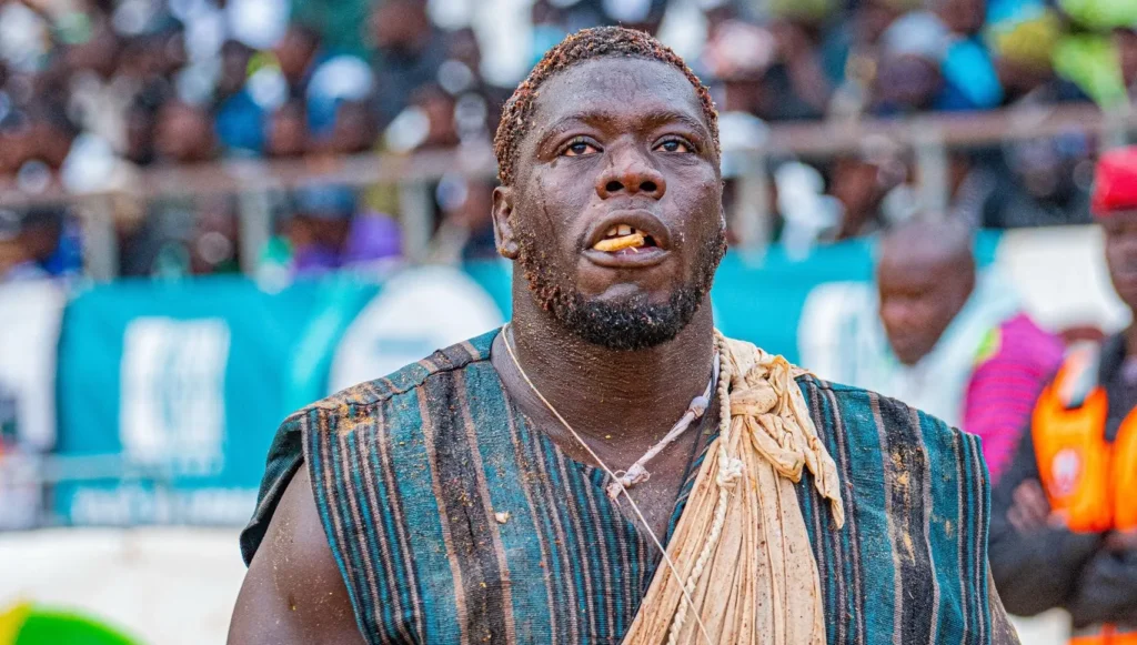 Sénégal/Lutte : Franc domine Eumeu Sène et reste invaincu