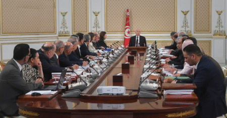 Kaïs Saïed affirme l’irréversibilité du processus tunisien