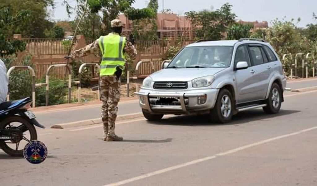 Burkina : réduction des postes de contrôle routier