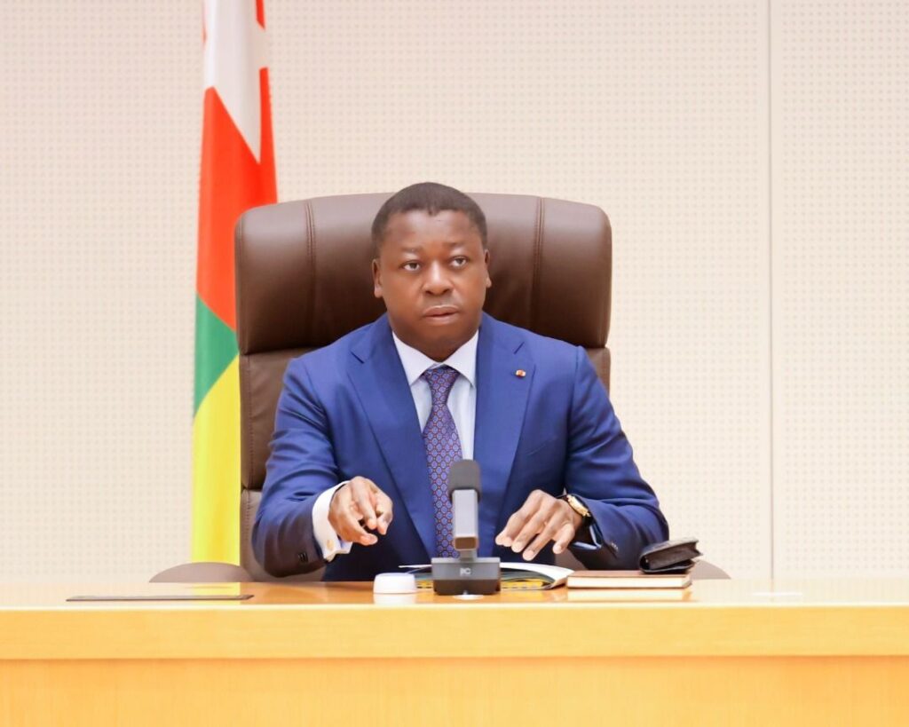 Togo : premier gouvernement de la Cinquième République