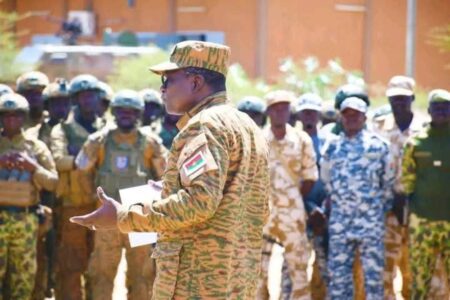 Burkina Faso : Le général Simporé auprès des troupes dans le nord