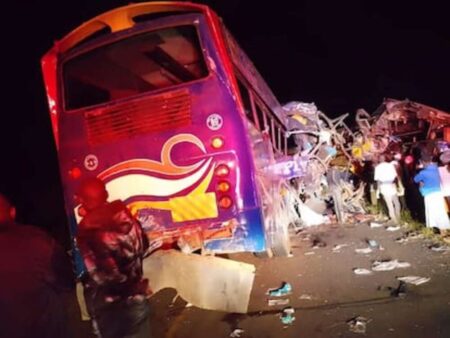 Ouganda : 46 morts dans un accident impliquant deux autocars