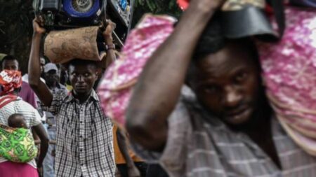 Plus de 800 Congolais expulsés d’Angola
