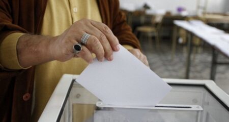Surenchère politique en Algérie : un système à bout de souffle