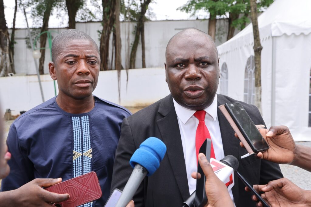 RCI: Sam Wakouboué, un journaliste, candidat aux législatives