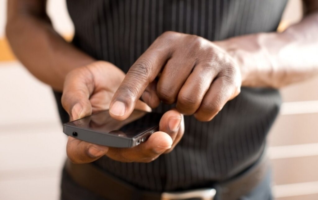Axian déploie sa banque digitale en Afrique