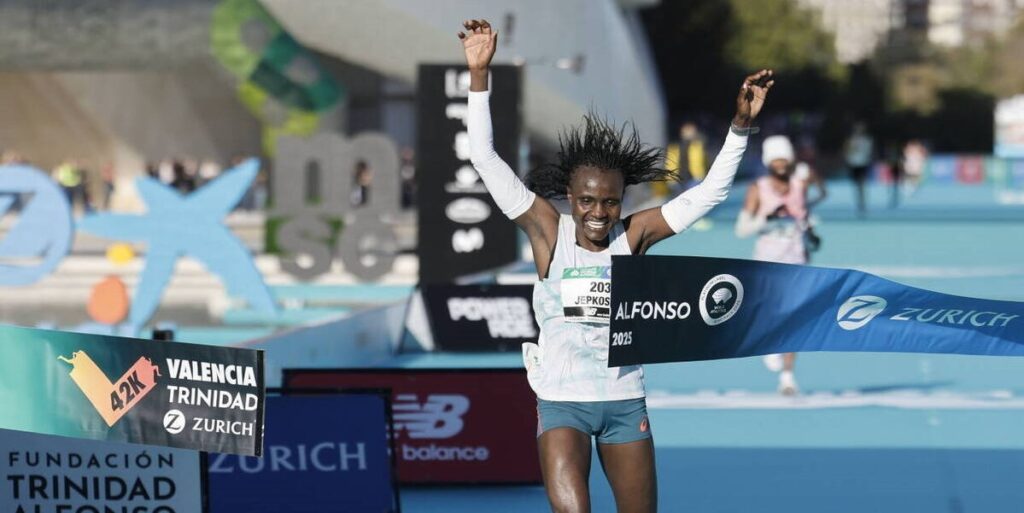 Marathon de Valence : Jepkosgei signe un record et s’impose