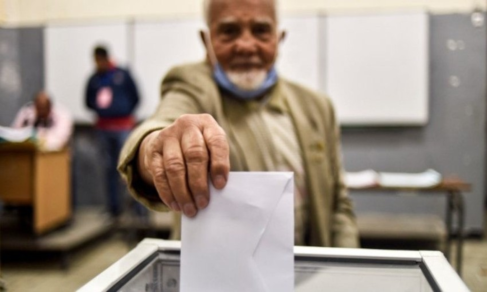 Algérie : réformes politiques annoncées, crédibilité en suspens