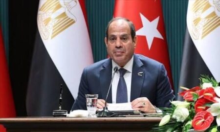 Al-Sissi supervise la sélection d’imams pour l’Académie militaire