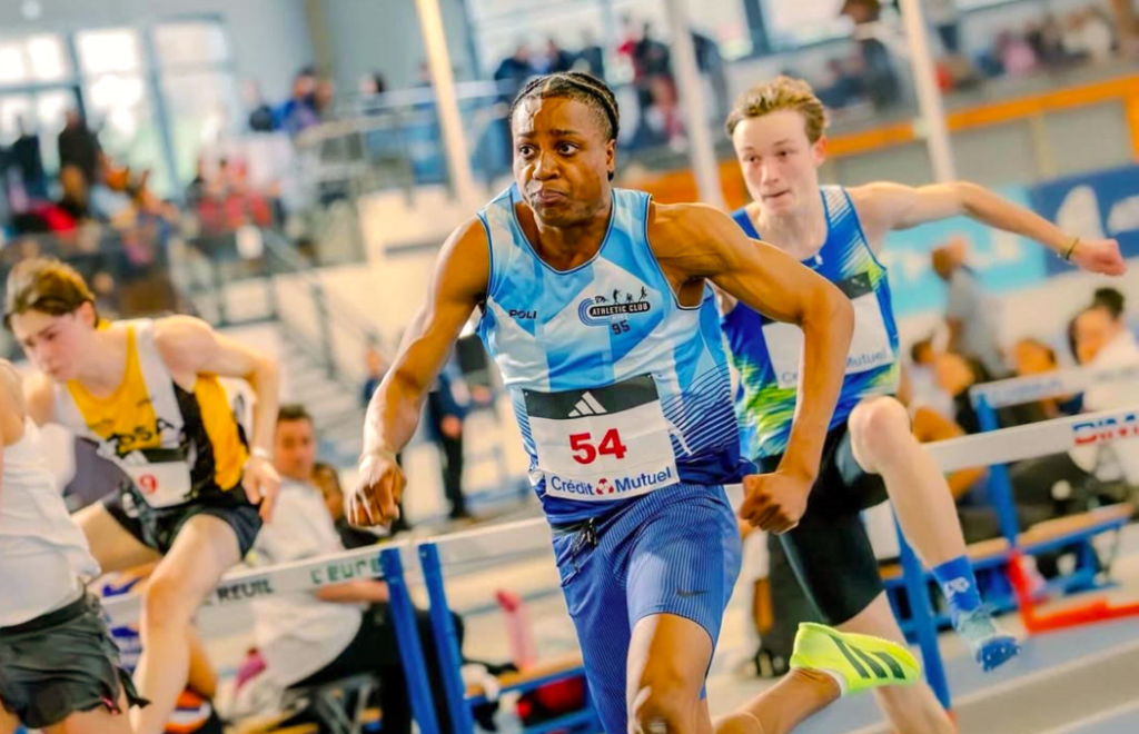 Athlétisme : Ejiasian bat le record U18 du 60 m haies