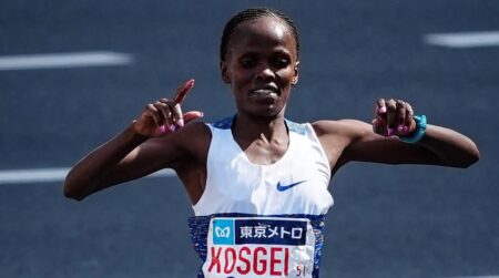 Marathon de Tokyo : un record pour Kosgei; Takele double la mise