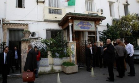 Algérie : le FLN tente de se relancer après sa restructuration