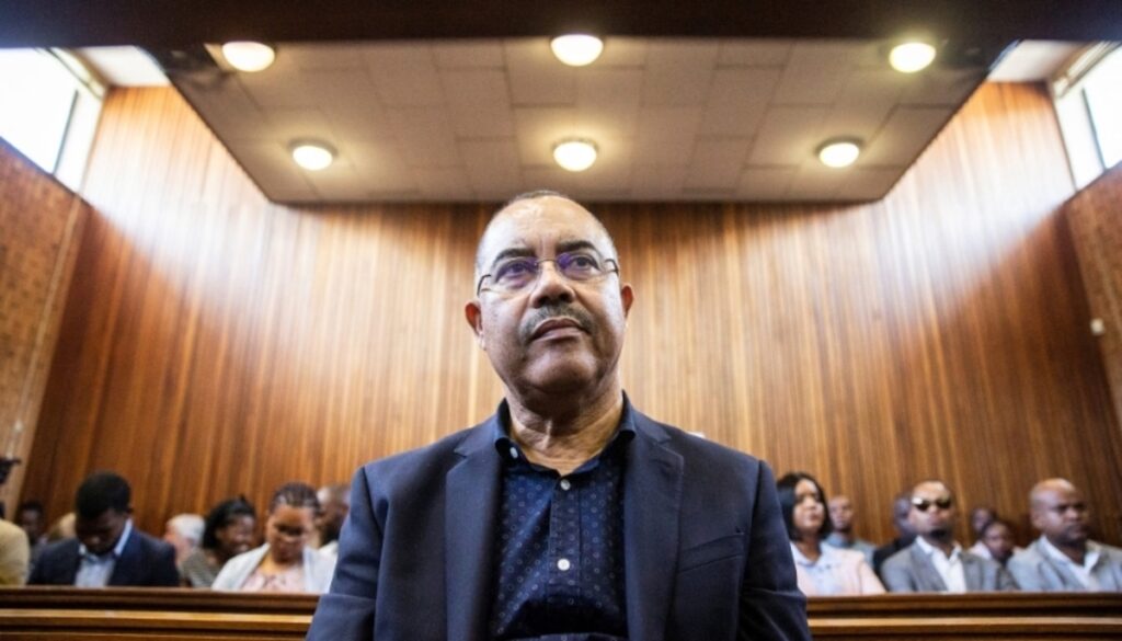 Passeport bloquant : Manuel Chang ne peut quitter les États-Unis