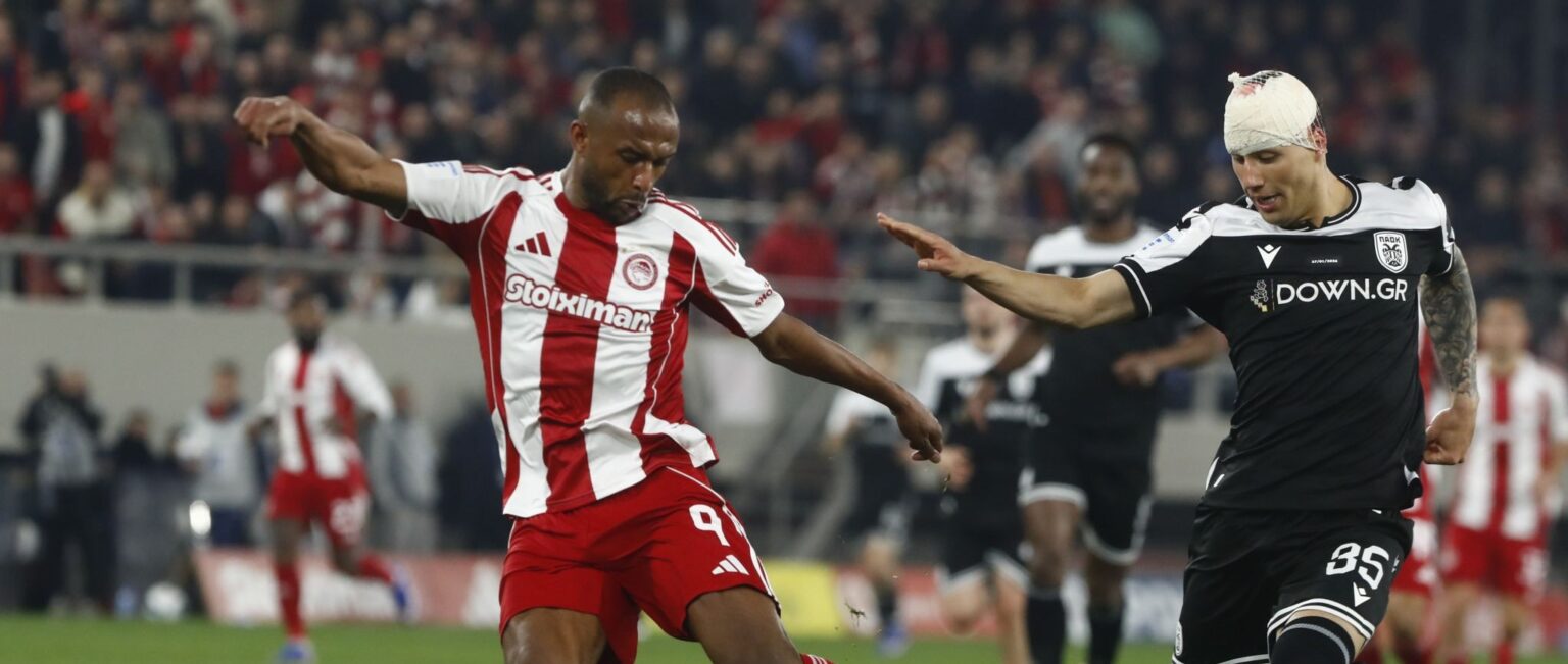 Olympiakos : Ayoub El Kaabi prolonge son contrat
