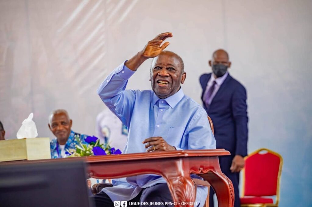 Le parti de Gbagbo adopte une motion de soutien à l’AES