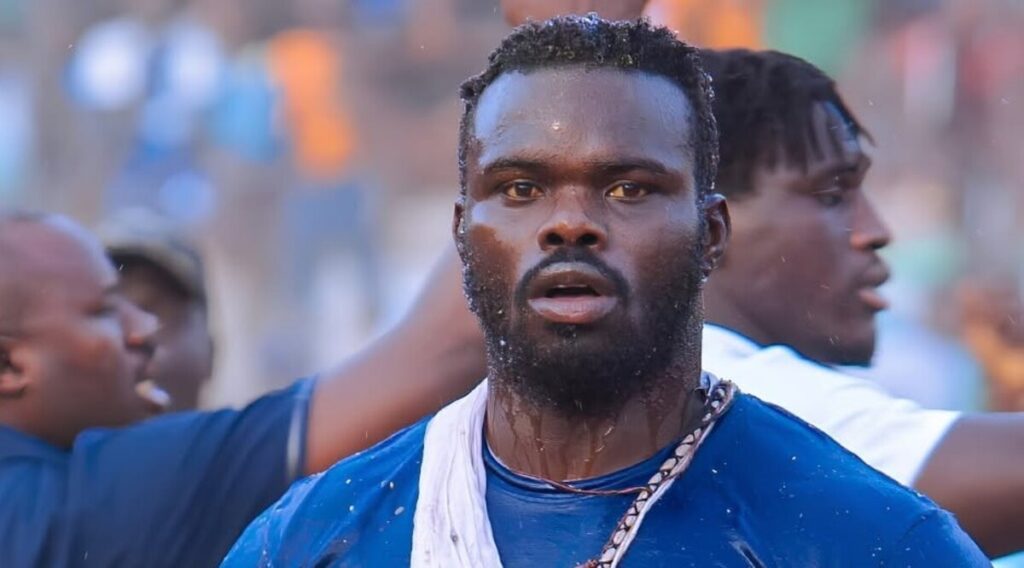Sénégal/Lutte : Reug Reug s’impose face à Boy Niang 2