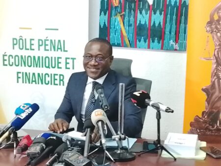 La Côte d’Ivoire corse son dispositif contre le blanchiment