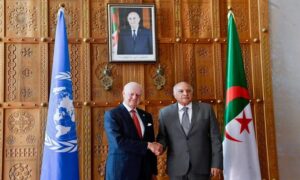 Sahara: Staffan de Mistura en tournée régionale, via Alger