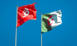 Tunisie-Algérie: renforcement de la coopération douanière