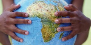 Afrique : des diplômés s’investissent dans leurs communes