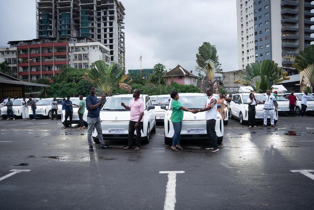 GoCab lance à Abidjan 100 VTC électriques