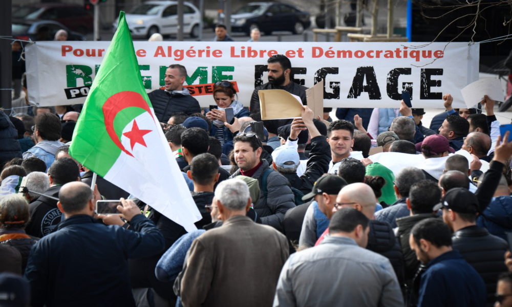 Algérie : un dialogue politique sous conditions