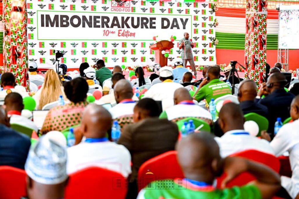 Burundi : Ndayishimiye exhorte les jeunes à innover