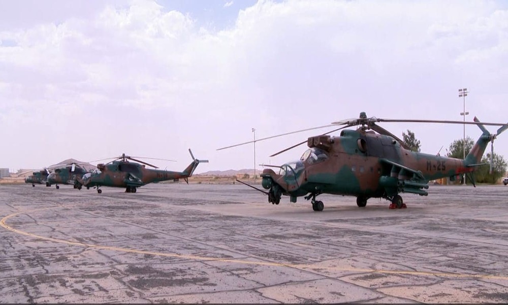 L’Algérie livre quatre hélicoptères militaires au Niger