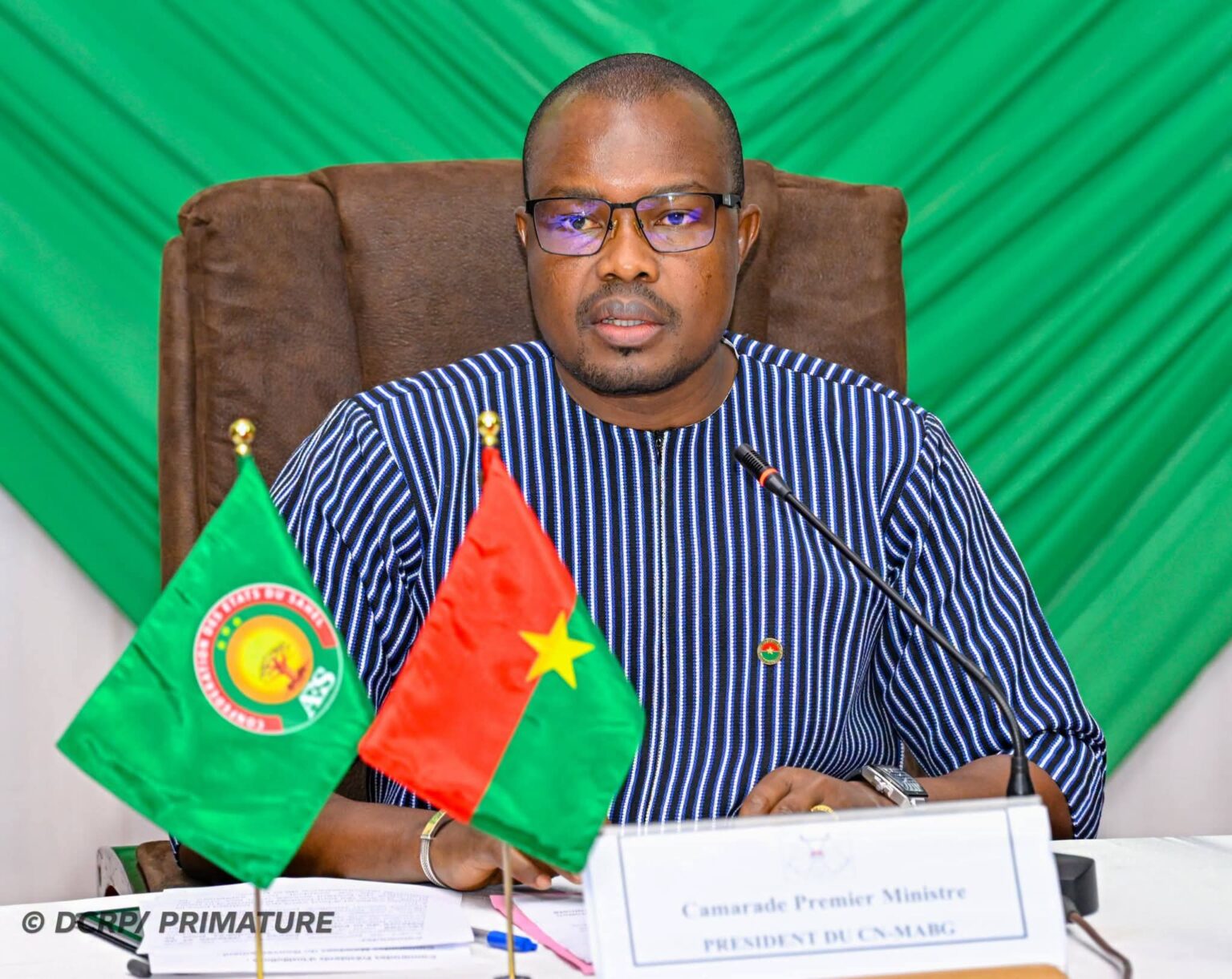 Burkina : rétablir l’administration dans les zones reconquises