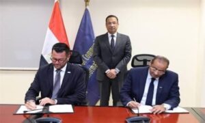 Égypte: une liaison sous-marine de 200 km prévue dans le Sinaï