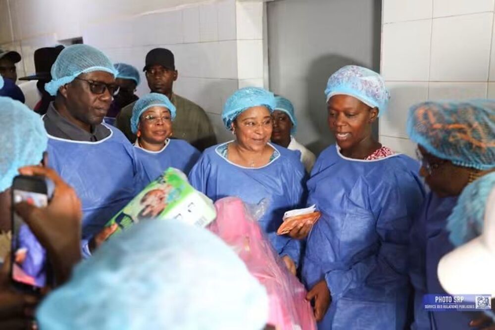 Mali : première séparation de deux bébés siamois