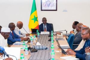 Sénégal : le Premier ministre appelle le secteur privé à accélérer la transformation économique