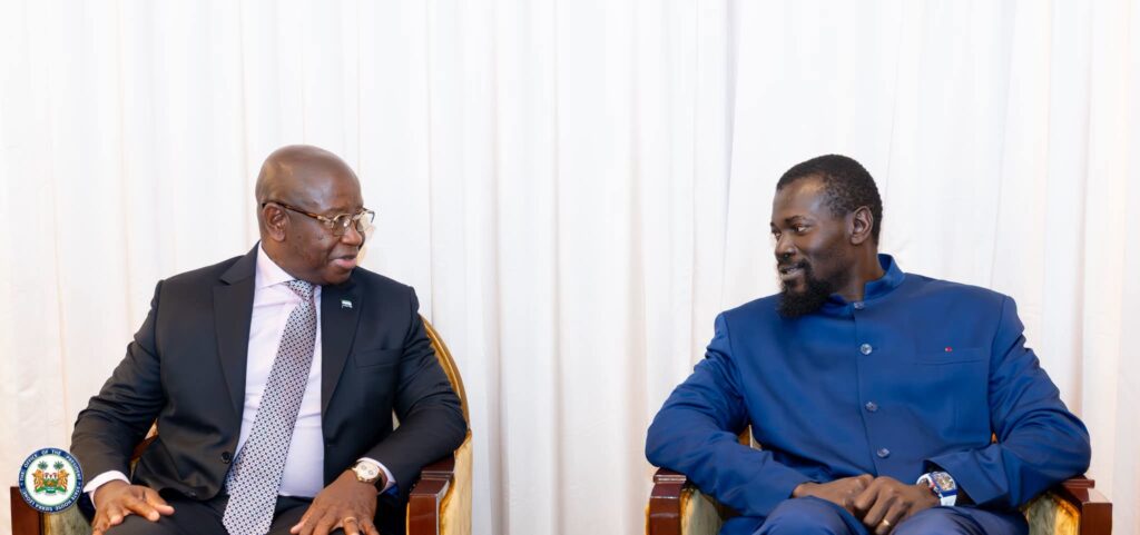 Sierra Léone-Guinée : Bio invite Doumbouya au sommet WAIIS