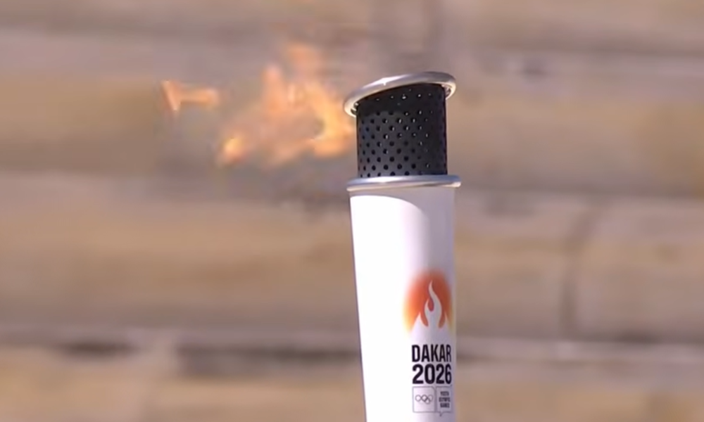 JOJ Dakar 2026 : la flamme olympique allumée à Athènes