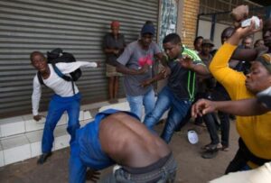Af’Sud : peur chez les migrants avant la date limite fixée pour leur départ