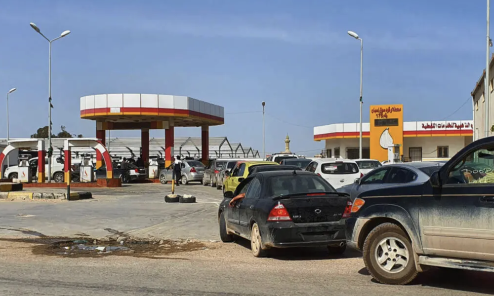 Libye : près de 7 milliards de dollars perdus chaque année dans le trafic de carburant